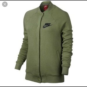 NIKE Women’s Activewear rally varsity jacket.